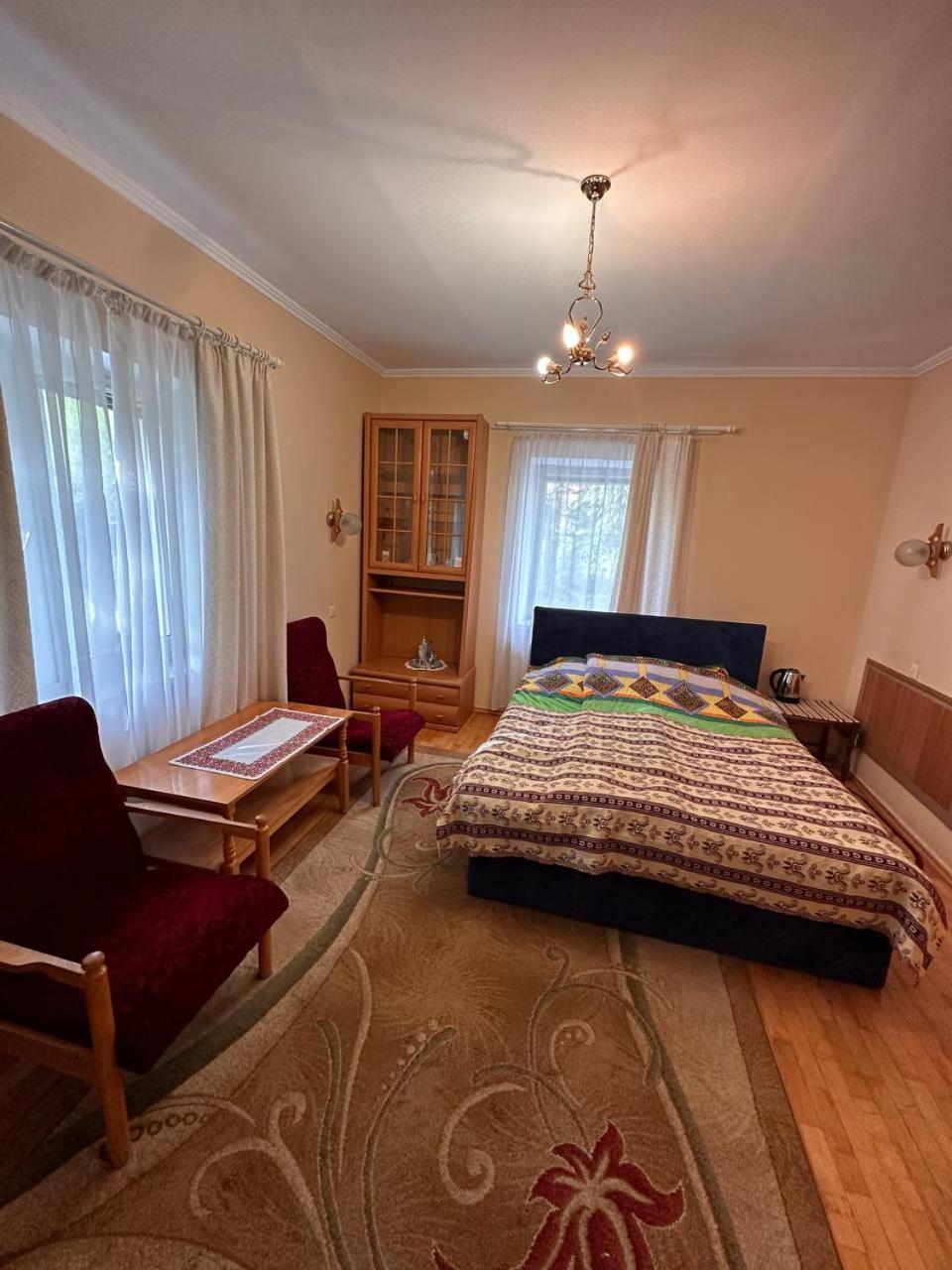 Роксолана Bed & Breakfast Truskavets Exterior photo